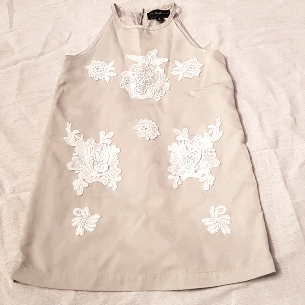 Victoria Beckham girl lace dress